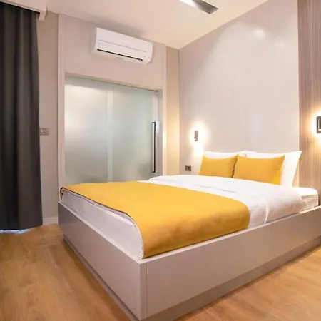 Aparthotel Vesta *