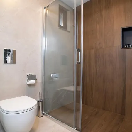 Aparthotel Vesta *