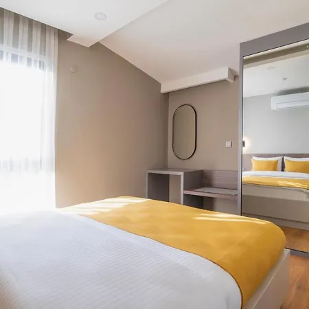Vesta Aparthotel *